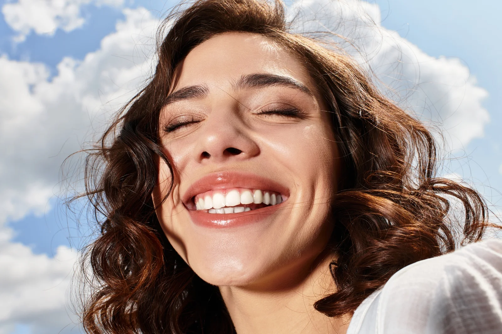 Smooth, comfortable Invisalign aligners that protect your gums and jaw
